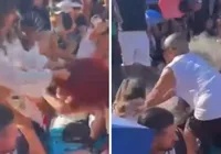 Briga generalizada por Lady Gaga tem puxão de cabelo e areia na cara imagem