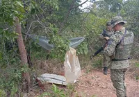 Caçadores ilegais têm acampamento destruído e arma apreendida na Bahia