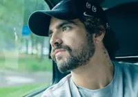 Caio Castro dá nova declaração sobre quem deve pagar o jantar imagem