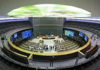 Câmara dos Deputados aprova aumento salarial para servidores federais