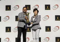 Carro elétrico da BYD vence prêmio internacional e rouba a cena em NY imagem