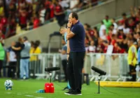Ceni vê favorecimento ao Flamengo e dispara: "Tudo dentro dos padrões" imagem