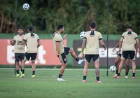 Com volante, Vitória finaliza preparação para duelo contra o Vasco imagem