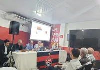 Conselho do Vitória tem reunião tensa com embate político e acusações imagem
