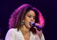 De Feira, Rachel Reis comemora show no aniversário de Salvador imagem