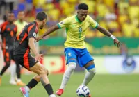 Decisivos, Vini Jr e Raphinha celebram vitória do Brasil: "Alívio" imagem