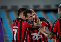 Defensores do Vitória se destacam com gols na temporada; veja números imagem