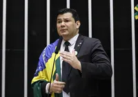 Deputado que desejou morte de Lula pede desculpas: “Exagerei” imagem
