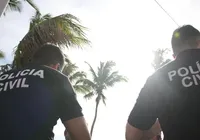 Dupla é detida após tentativa de assalto contra turistas em Salvador imagem