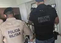 Dupla é presa por homicídio motivado por vingança no interior da Bahia imagem