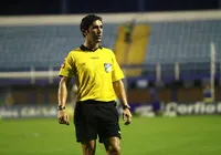 Envolvido em polêmica, árbitro volta a comandar VAR em jogo do Vitória imagem