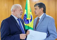 "Esculhambação", dispara ministro sobre Bolsa Família de Bolsonaro imagem