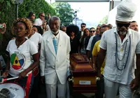 Eterna: emoção e música marcam despedida de Wanda Chase imagem
