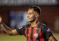 Ex-Vitória ironiza Carpini: "Avisa que o microfone está ligado" imagem