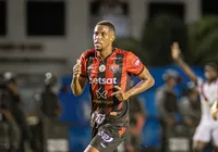 Ex-atacante do Vitória é afastado em seu clube e se pronuncia imagem