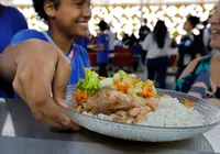 Governo da Bahia serve 30 milhões de refeições escolares por mês
