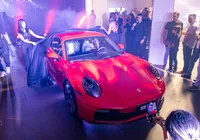 Ícone dos superesportivos, Porsche 911 Carrera chega a Salvador renovado imagem