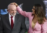 Janja desembarca na Rússia e visita sede do governo de Putin imagem