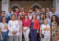 Jerônimo recebe centrais sindicais para almoço no Palácio de Ondina imagem
