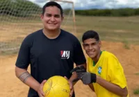 Justiça condena Luva de Pedreiro a pagar R$ 5 milhões a ex-empresário imagem