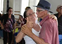 Lar de Idosos em Salvador recebe aulão de forró imagem