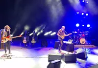 Lobão 'incendeia' a Concha com Rock em estado bruto e celebra 50 anos de carreira imagem