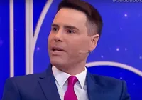 Luiz Bacci se vinga após cantor se recusar a tirar foto com ele imagem