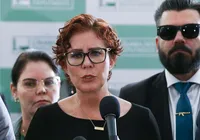 Moraes nega suspensão de processo contra Carla Zambelli