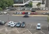 Motel sob quatro rodas: casal é flagrado fazendo sexo e vídeo viraliza