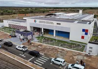 Nova escola em tempo integral e obras viárias são entregues na Bahia