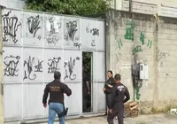 Operação resgata 22 paraguaios em fábrica de cigarros clandestina imagem