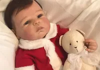 Padre nega missa para bebê reborn: “Procure um psiquiatra” imagem