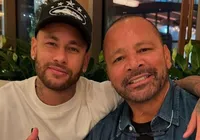 Pai de Neymar se manifesta sobre vídeo que provaria traição do jogador imagem