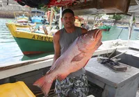 Pescadores artesanais garantem item tradicional na ceia da Semana Santa imagem