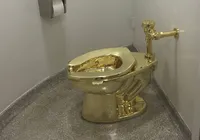Privada de ouro roubada é motivo de condenação na Inglaterra; entenda imagem