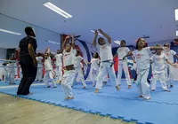Projeto Vizinhos da Arena incentiva inclusão através da capoeira imagem