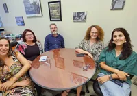 Psol convida Manuela D'Ávila para se filiar ao partido imagem