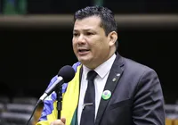 "Quero que Lula morra e vá para o quinto dos infernos", diz deputado imagem