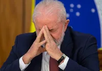 Reunião do PT tem clima tenso entre Lula e tesoureira