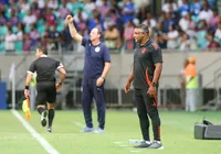 Rival do Bahia na Libertadores renova com treinador até 2026 imagem