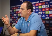 Rogério Ceni na Seleção? Diretor da CBF cita treinador como opção imagem