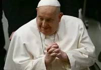 Saiba quando papa Francisco fará sua primeira aparição após internação imagem