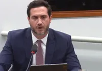 Sem emprego, ex-diretor da Americanas abre boteco na Rocinha imagem