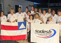 Surfistas baianos disputam torneio nacional de base em Pernambuco imagem