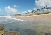 Tabletes de cocaína são encontrados em praia turística da Bahia