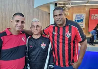 Torcedores viajam para jogo do Vitória e pedem foco na Sul-Americana imagem
