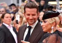 Traição? Lady Gaga teve suposto caso com ator casado do hit 'Shallow' imagem