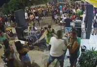 Vídeo: homem é morto no meio do pagode após discussão