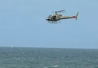 Vitimas de afogamento são resgatadas por helicóptero do Graer na Barra