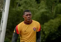 Vitória acerta empréstimo de goleiro para time baiano; veja imagem